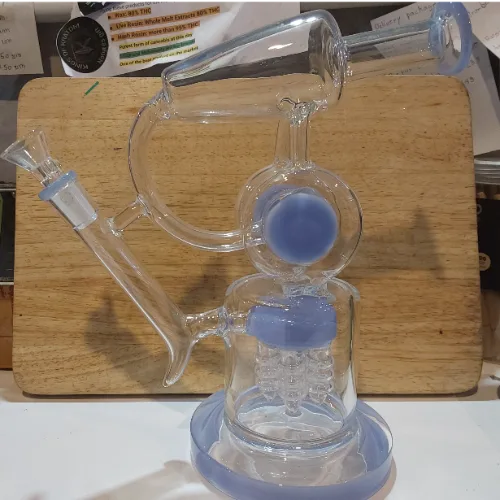 Glass-Bong-Showerhead-Perc.png